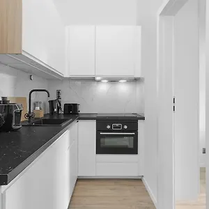 https://right-in-the-heart-of-wroclaw-with-netflix.hotelswroclaw.com